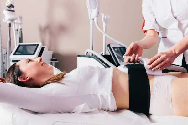 woman having body sculpting to help improve her body image and her mental health Norwich